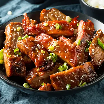 Mancare chinezeasca cu porc
